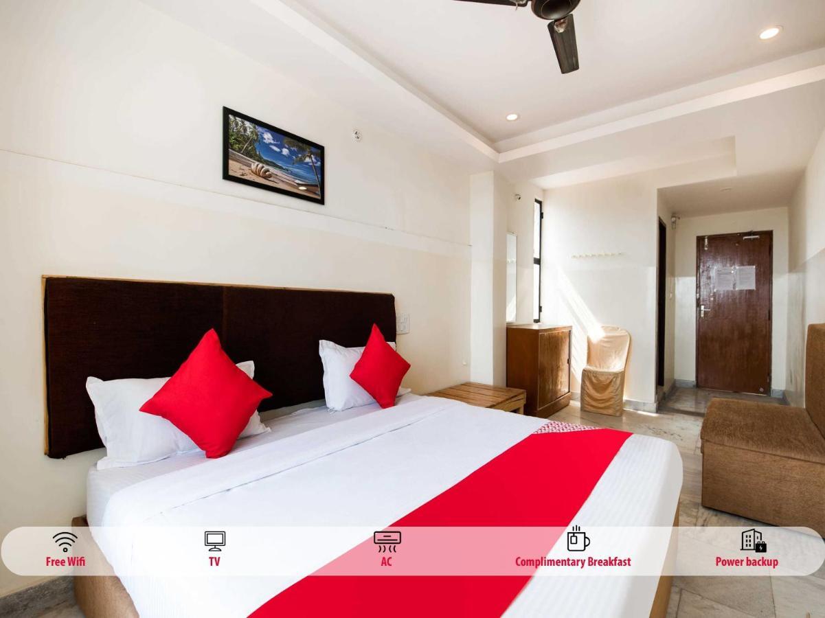 ויסאקפאטנם Oyo 69511 Hotel Sea E Pearl מראה חיצוני תמונה