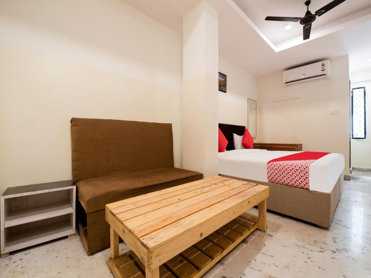 ויסאקפאטנם Oyo 69511 Hotel Sea E Pearl מראה חיצוני תמונה